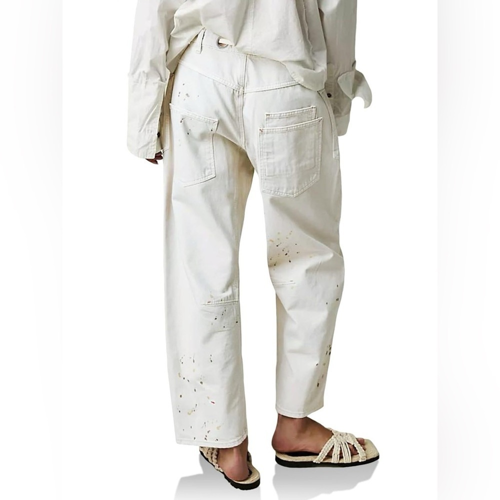 Washed Wide Leg Jeans - Picture 14 of 14
